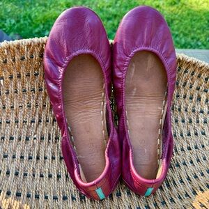 Tieks By Gavrielli Women’s 9 Burgundy Red Leather Flat Shoes Ballet Flats